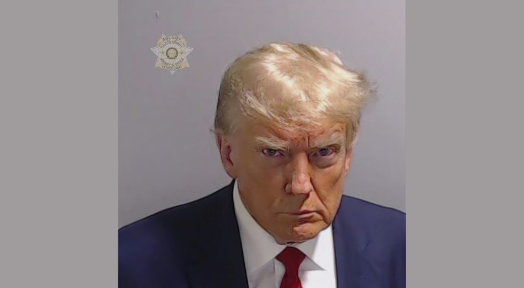 Donald Trump hétfőn bíróság elé áll New Yorkban