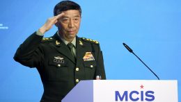 Peking támogatja a kölcsönös bizalomerősítést a válságrendezésben