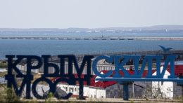 Ukrán csapatok szálltak partra a Krímben