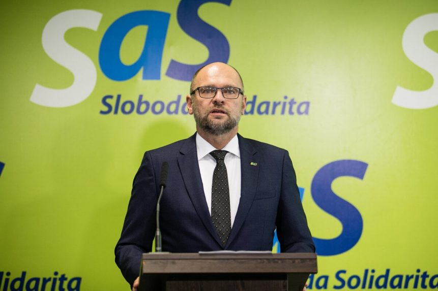 Az SaS felszólította a választási küszöb alatti pártokat, hogy szálljanak ki a küzdelemből