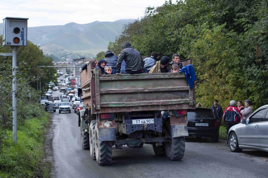Hegyi-Karabahból már a lakosság háromnegyede elmenekült