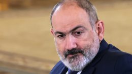Örmény miniszterelnök: Nem vettünk részt a tűzszüneti megállapodás szövegének megfogalmazásában