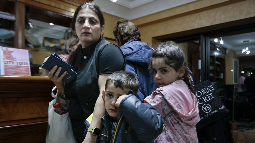 Megérkeztek Örményországba az első örmény nemzetiségű menekültek Hegyi-Karabahból