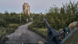 Avgyijivkát támadják az orosz erők