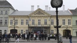 Kassán ünnepélyesen átadták az új magyar főkonzulátus épületét