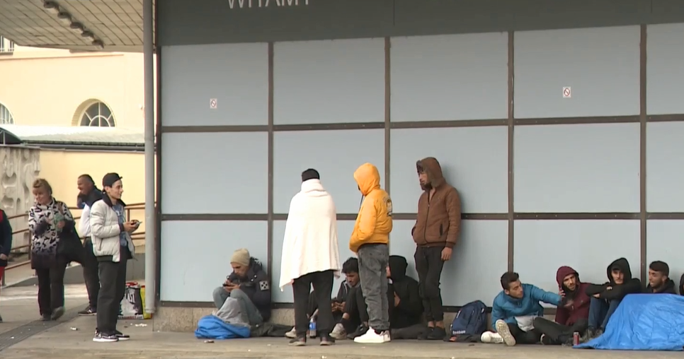 A belügyminisztérium sürgősségi szállást biztosít a migránsoknak a főváros Vajnory városrészében