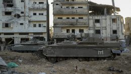 Naponta négyórás taktikai szünet lesz a gázai harcokban