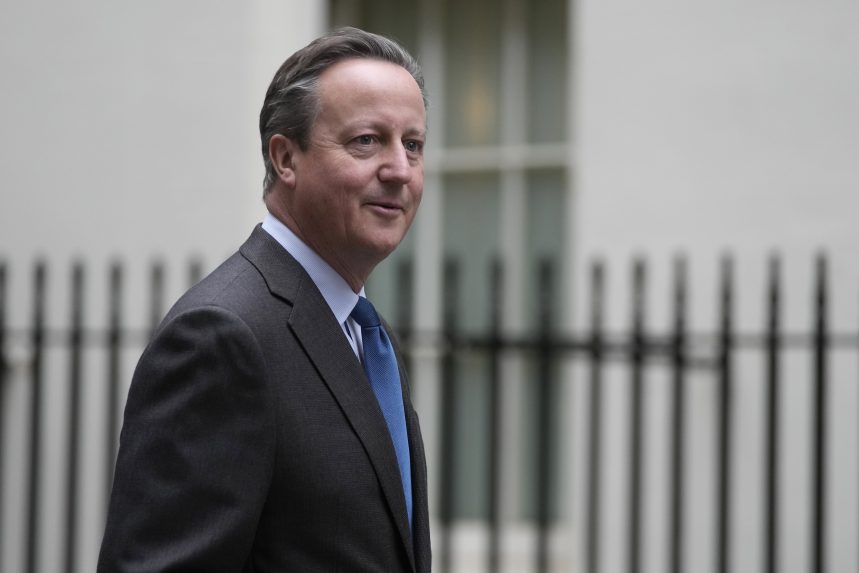 Cameron: Nagy-Britannia a béke érdekében fontolóra veszi a palesztin állam elismerését