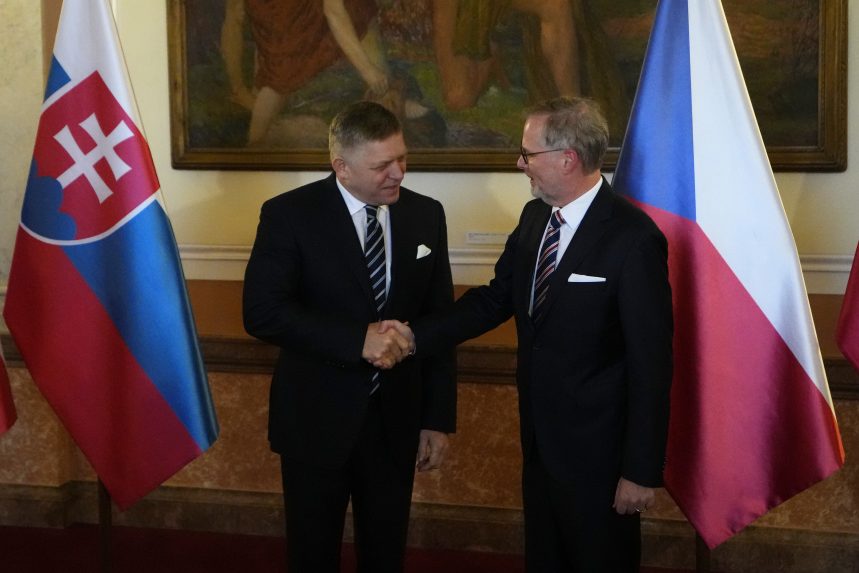 Bizonyos mértékig kikezdte az idő a szlovák-cseh kapcsolatokat – fogalmazott Robert Fico