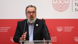 Kirúgták a Magyar Nemzeti Múzeum igazgatóját