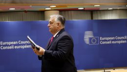 Orbán Viktor szerint még nincs elfogadható javaslat Ukrajnáról