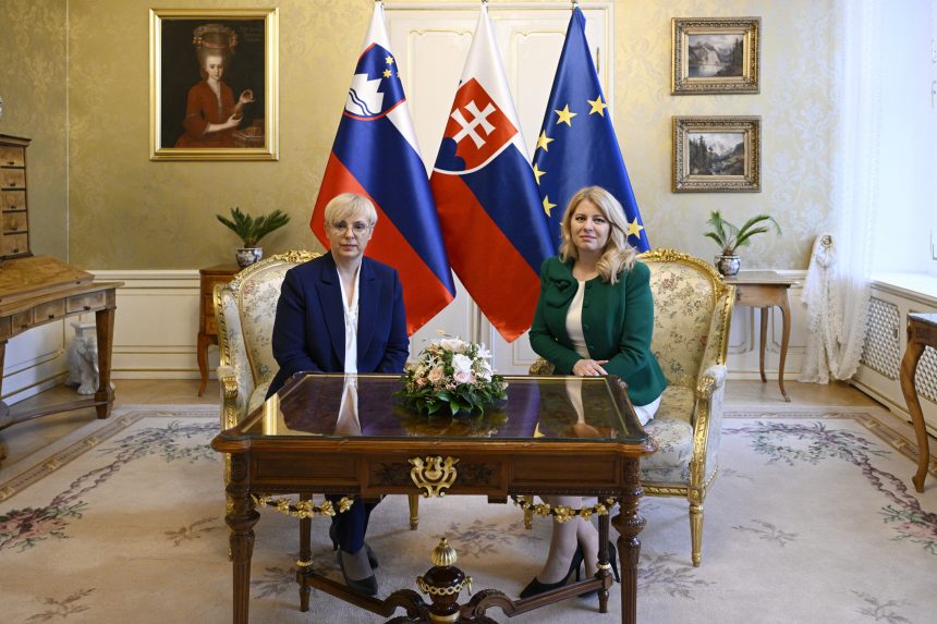 Čaputová fogadta a szlovén államfőt, klímavédelemről és álhírekről is beszéltek