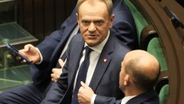Donald Tuskot még hétfőn megválaszthatják Lengyelország új miniszterelnökének