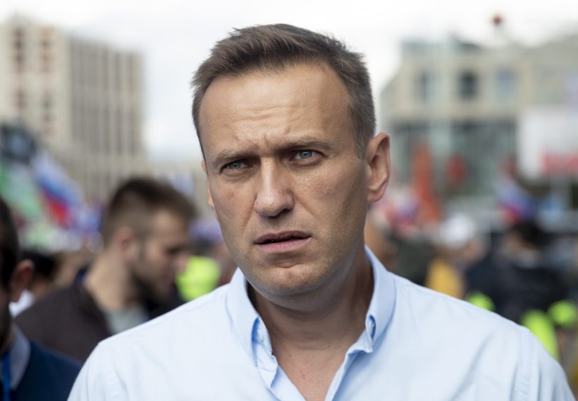 Navalnijt egy másik börtönbe szállítják, a helyszínt érkezés után hozzák nyilvánosságra