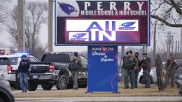 Egy diák életét vesztette az Iowában történt iskolai lövöldözésben