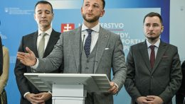 Šutaj Eštok: Biztonsági ellenőrzésnek vetjük alá az iskolákat