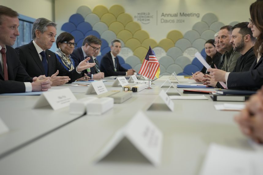 Blinken ígéretet tett Zelenszkijnek, hogy az USA továbbra is segítséget nyújt Ukrajnának