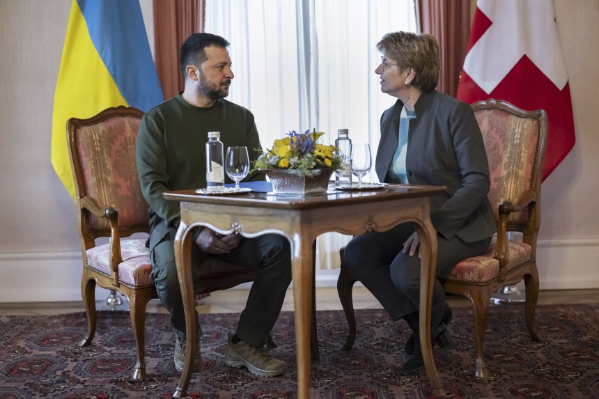 Ukrajnával foglalkozó békecsúcsot szerveznek Svájcban, amire Zelenszkij Kínát is meghívná