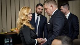 Fico támogatásáról biztosította Šimkovičová kulturális minisztert