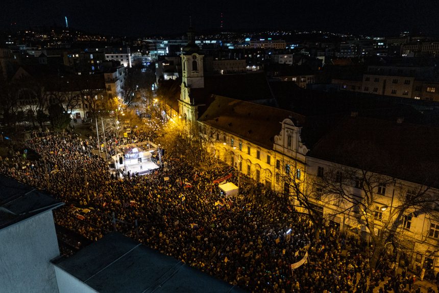 A lakosság 70 százaléka érzi úgy, hogy romlik a hangulat a társadalomba