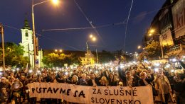 Több politikus megemlékezett Ján Kuciakról meggyilkolásának 6. évfordulóján