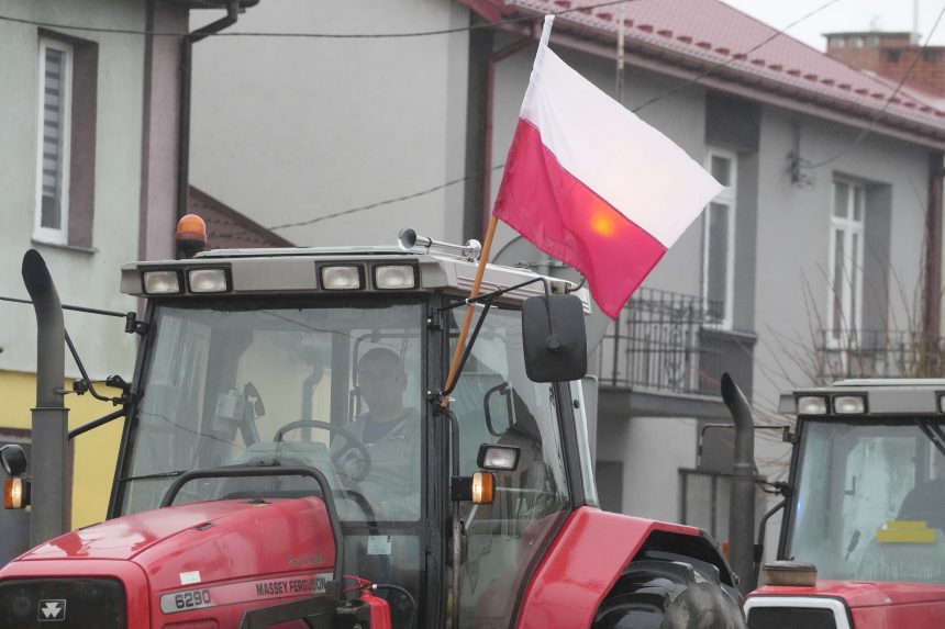 Lengyelország szigorítja az ellenőrzést Ukrajnával közös határán