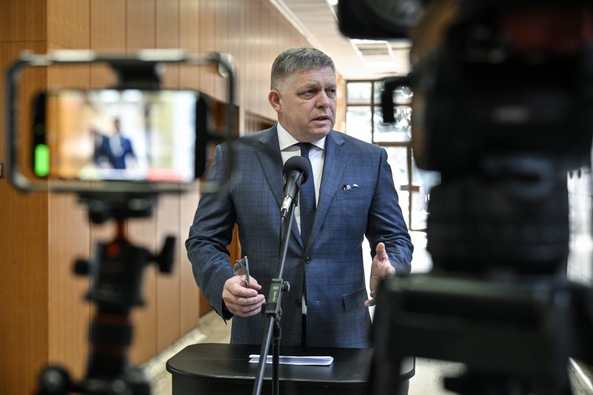 Fico az EU-csúcson megerősítette a szlovák és az ukrán kormány közötti tárgyalások előkészítését