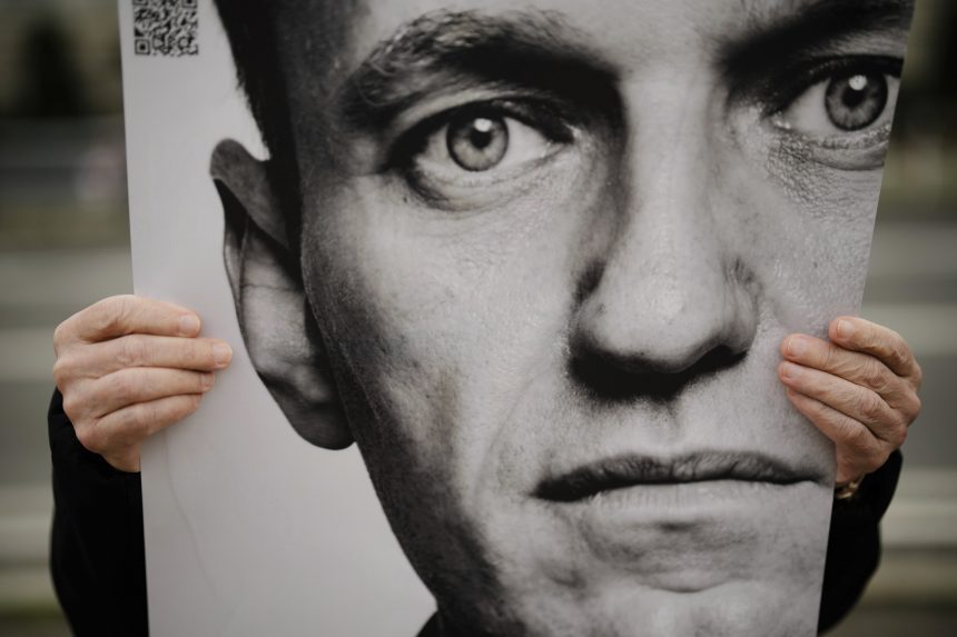 Zelenszkij szerint Putyin ölte meg Navalnijt