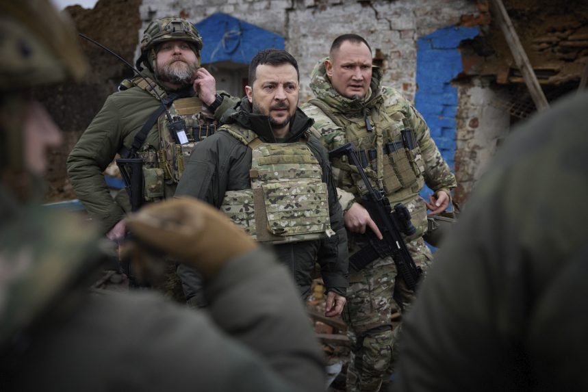 Állami vezetőket akar leváltani az ukrán elnök