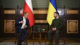 Varsó átmeneti kereskedelmi határzárról egyeztet Kijevvel