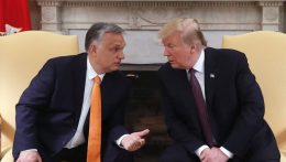 Orbán Viktor beszállt az amerikai elnökválasztási kampányba