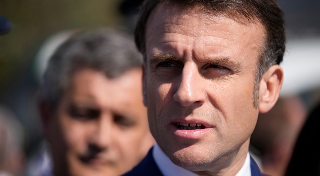 Egy európai védelmi projekt vezetőjeként lép fel Emmanuel Macron