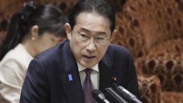 Észak-Korea állítása szerint csúcstalálkozóra hívja őket a japán miniszterelnök
