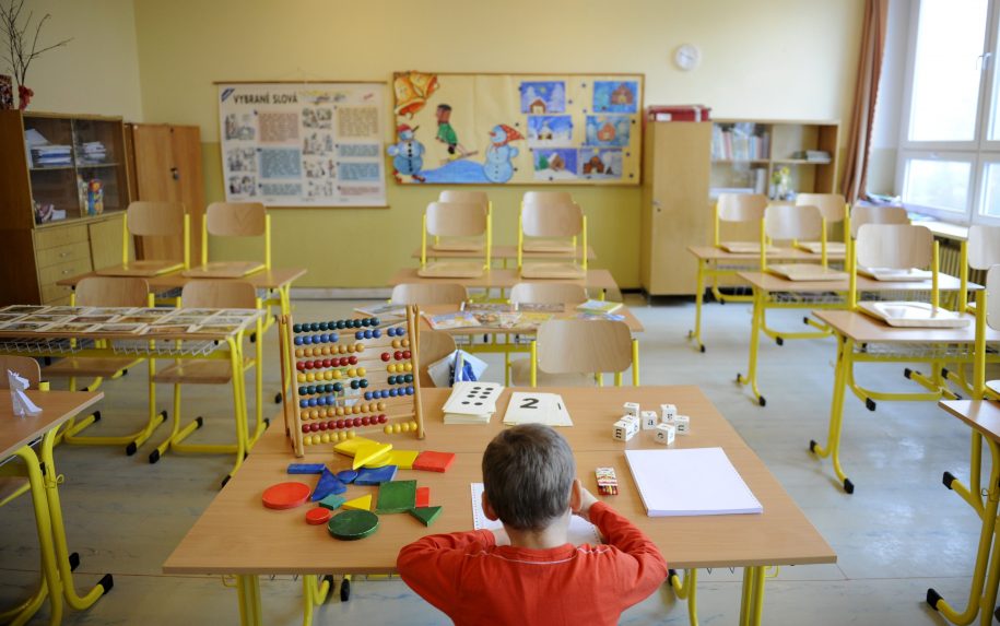 Uniós forrásokból csaknem 200 millió eurót költenek iskolafelújításra