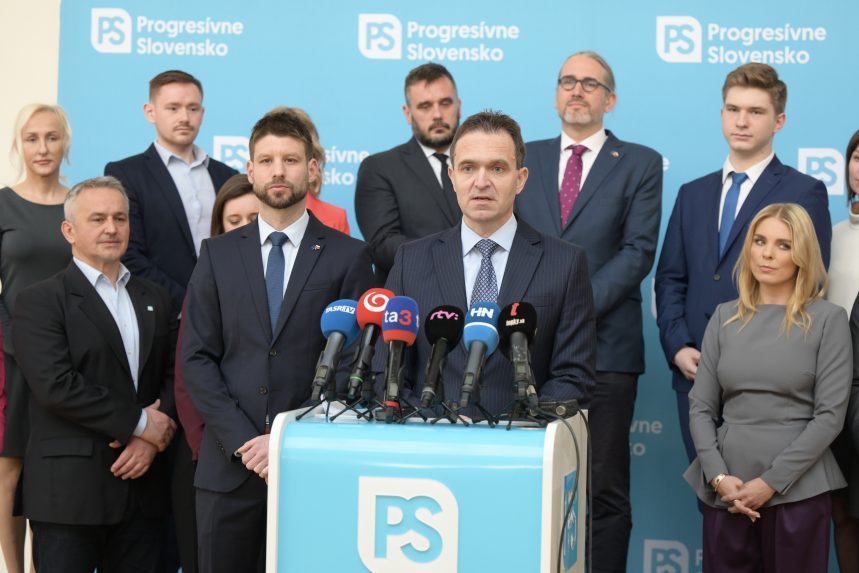 AKO: A PS nyerné az EP-választást, egy mandátumot szerezne a Magyar Szövetség is