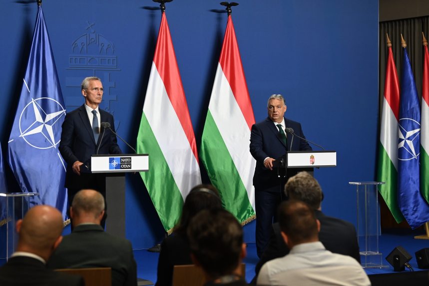 Közös nyilatkozatot tett a magyar miniszterelnök és a NATO főtitkára