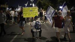 Ismét tüntettek Netanjahu ellen