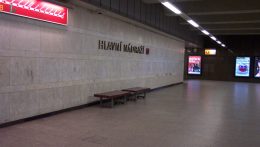 A prágai főpályaudvar metróállomásán leszakadt a mennyezet egy része