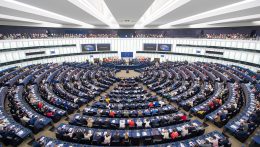 Az Európai Parlament képviselői ma döntöttek Ursula von der Leyen jövőjéről