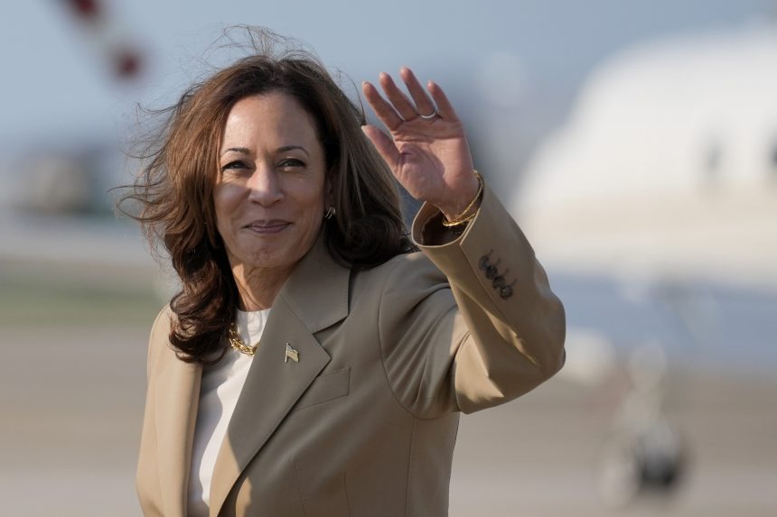 Kamala Harris egy hét alatt 200 millió dolláros kampánytámogatáshoz jutott