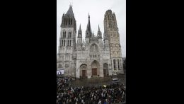 Franciaország: égett a roueni katedrális