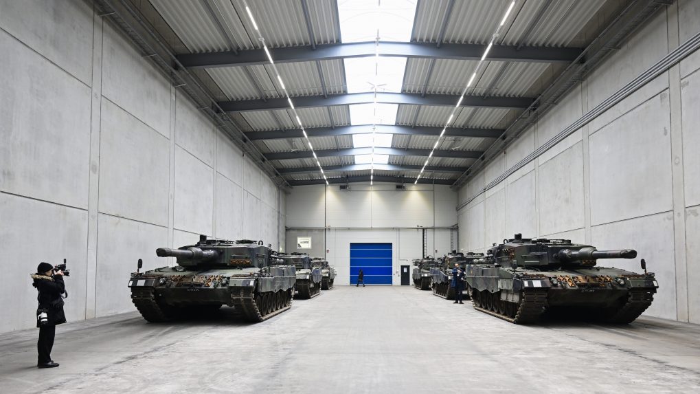 Olaszország állítólag több száz harckocsit tervez vásárolni a német Rheinmetalltól