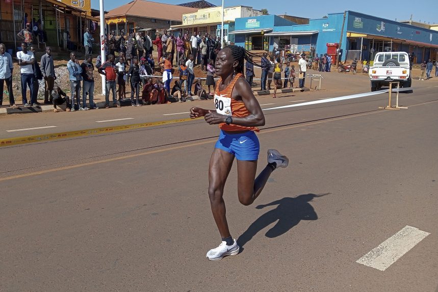 Felgyújtotta partnere az ugandai maratonfutó olimpikont