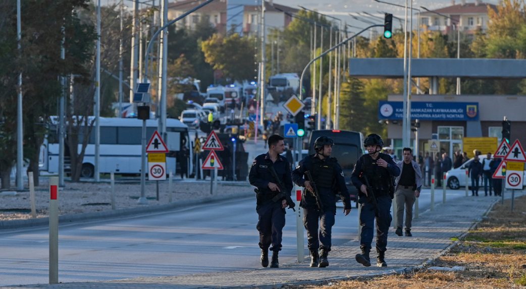 Törökország kurd fegyveresekre mért csapást, 12 civil meghalt Szíriában