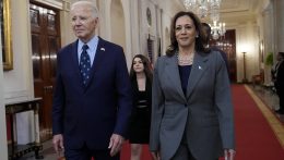 Joe Biden és Kamala Harris tűzszünetet, és a túszok szabadon engedését sürgeti