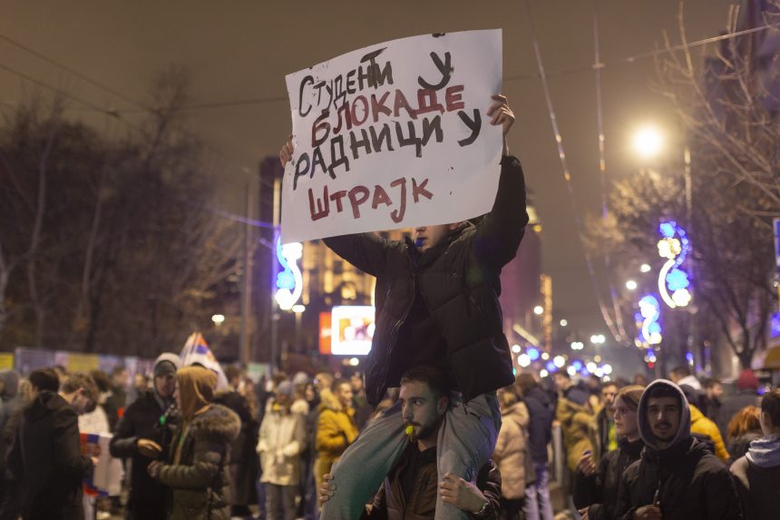 A szerb egyetemisták nem fejezik be a blokádot, amíg a kormány nem enged a követeléseiknek